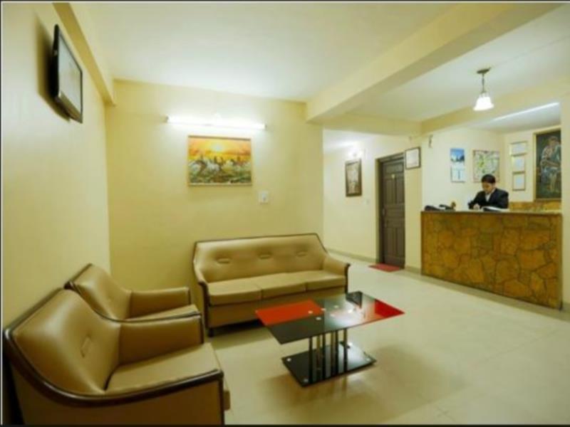 Hotel Mohan Palace Manāli Zewnętrze zdjęcie
