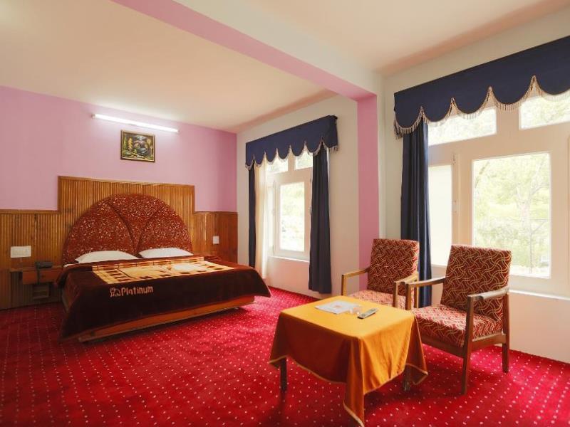Hotel Mohan Palace Manāli Zewnętrze zdjęcie